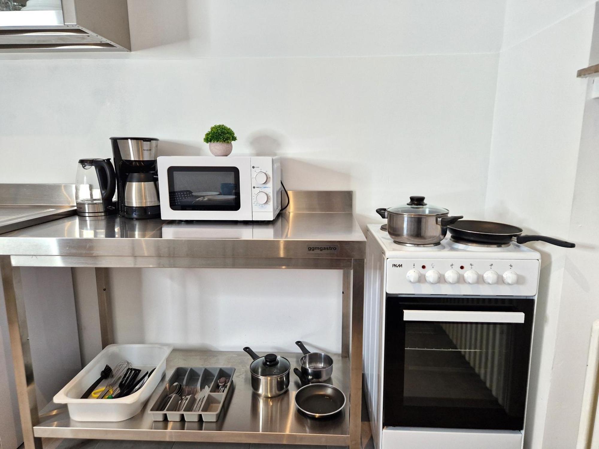 Meribu H1 Wohnung Fuer Monteure Und Arbeiter Гельзенкирхен Экстерьер фото