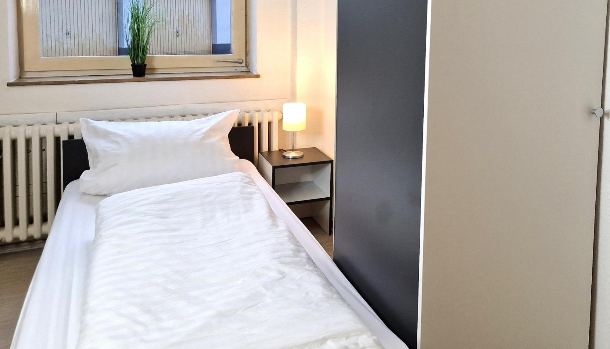 Meribu H1 Wohnung Fuer Monteure Und Arbeiter Гельзенкирхен Экстерьер фото